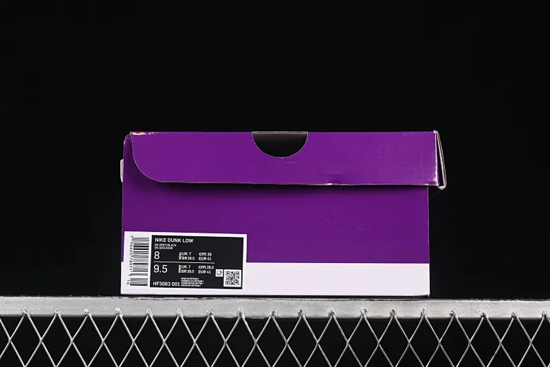 All categories Nk SB Dunk series Nk SB Dunk Low low-top sneakers Nike SB Dunk Low black gray low-top casual sneakers HF3063-001